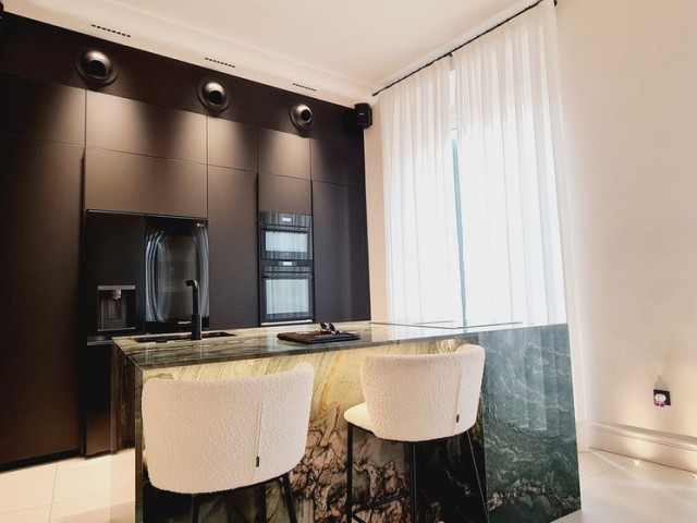 4 Bedrooms Apartment in Málaga Centro