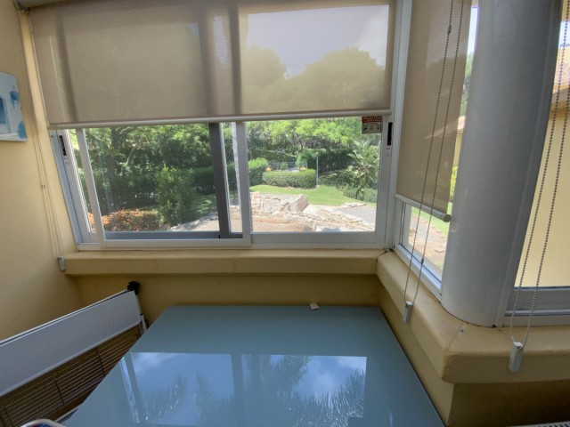 Apartamento con 3 Dormitorios  en Río Real