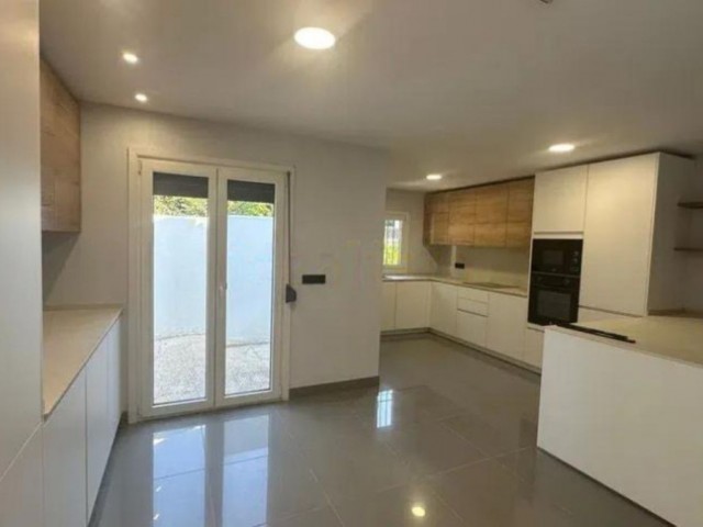 3 Slaapkamer Villa in Sotogrande Costa