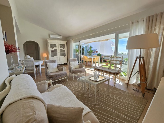 Kattohuoneisto Calahonda