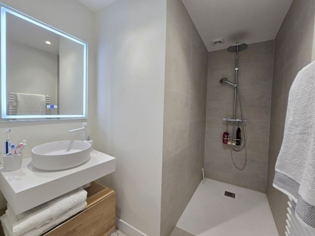 Kattohuoneisto Calahonda