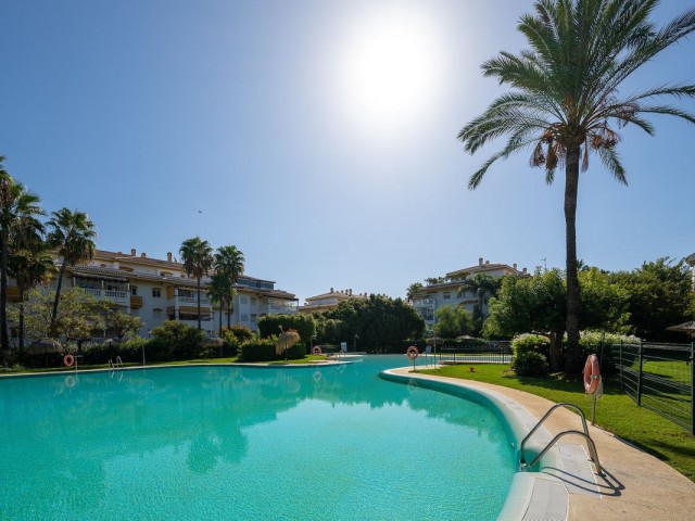 2 Sovrums Lägenhet i Puerto Banús
