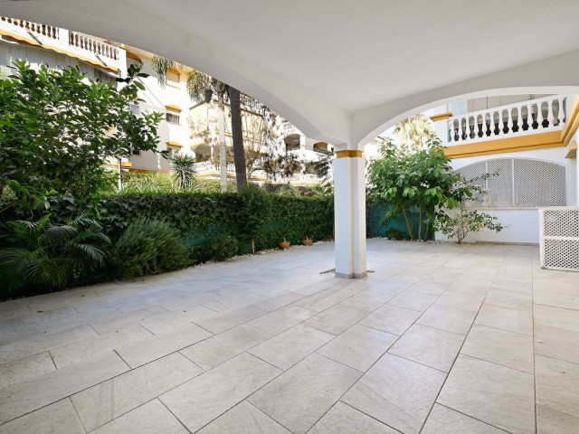 2 Sovrums Lägenhet i Puerto Banús