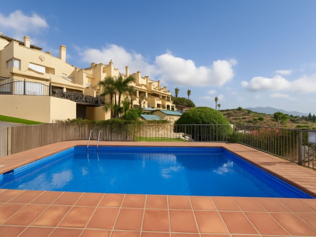 Apartment, Los Arqueros, R5191534