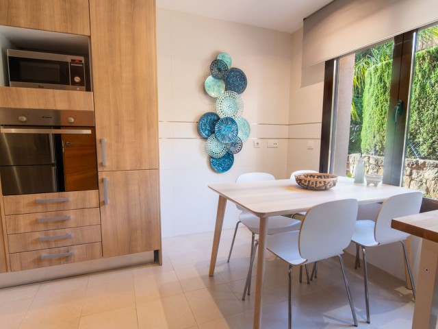 3 Sovrums Radhus i Estepona