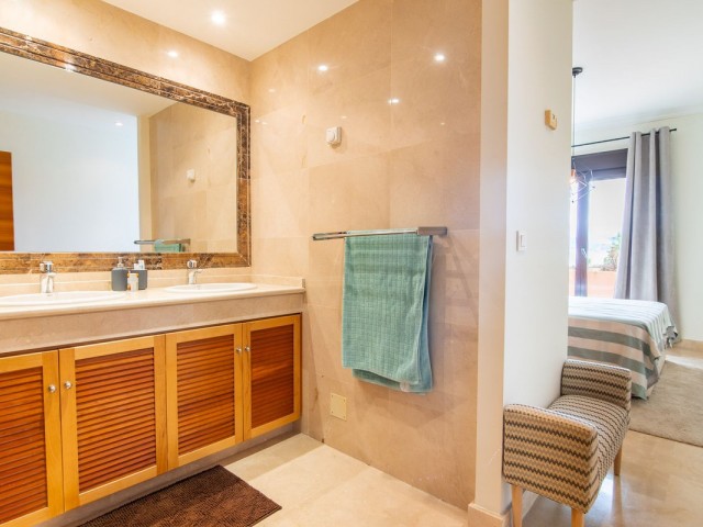 3 Sovrums Radhus i Estepona