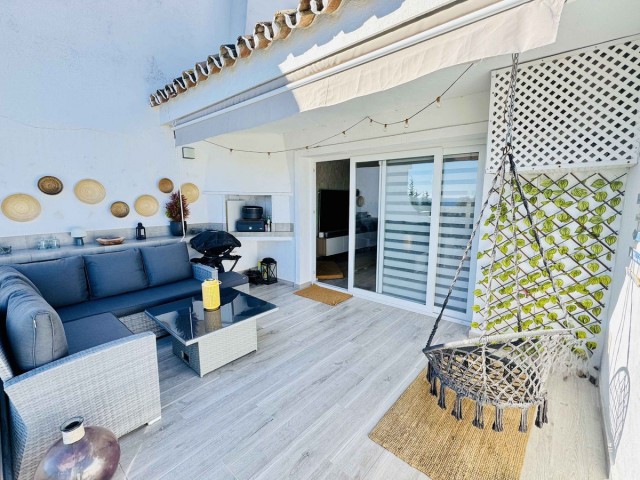 4 Makuuhuoneen Rivitalo Calahonda