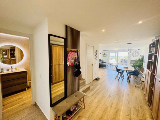 4 Makuuhuoneen Rivitalo Calahonda