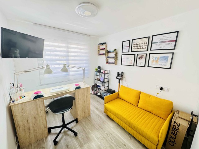 4 Makuuhuoneen Rivitalo Calahonda