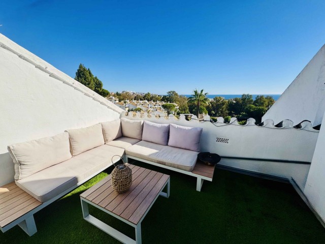 4 Makuuhuoneen Rivitalo Calahonda