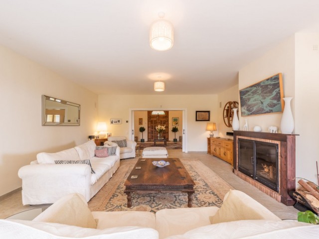 7 Bedrooms Villa in Sotogrande Alto