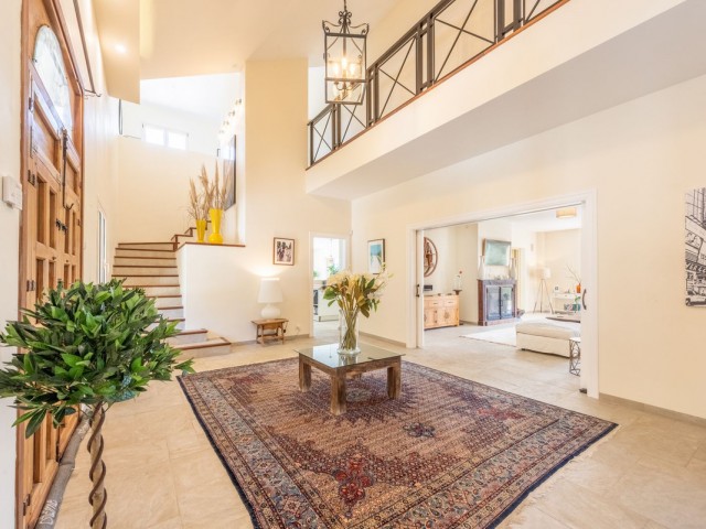 7 Bedrooms Villa in Sotogrande Alto