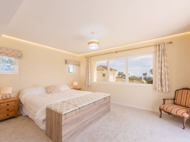 7 Bedrooms Villa in Sotogrande Alto