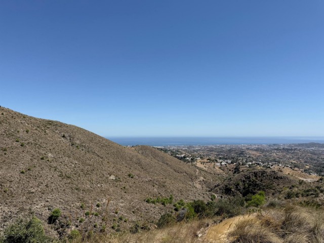  Plot in Mijas
