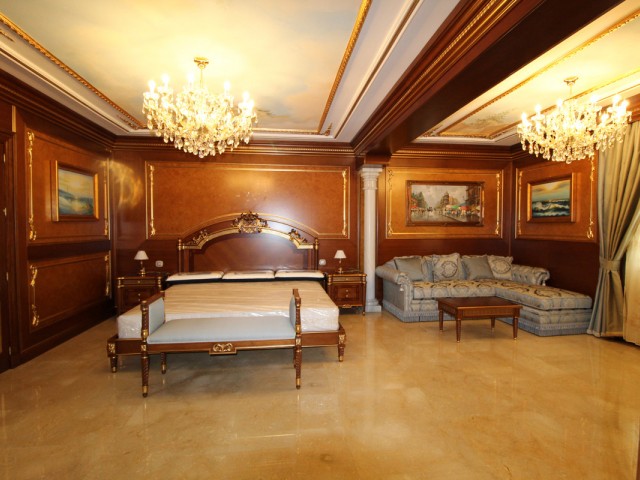 8 Slaapkamer Villa in Guadalmina Baja