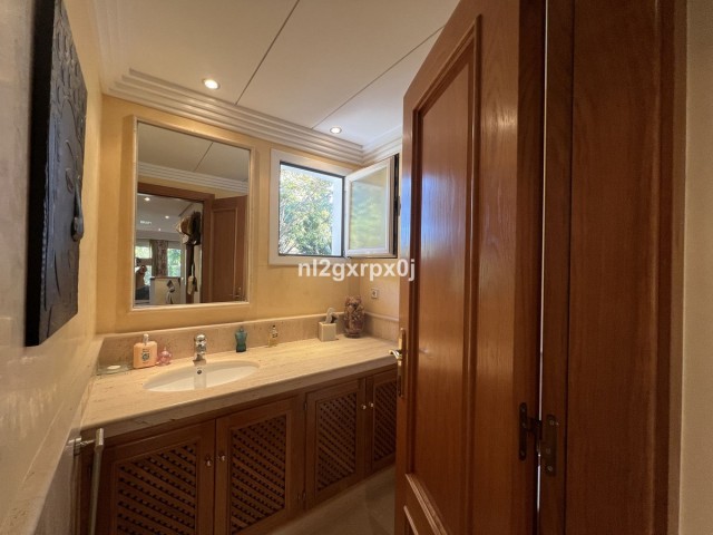 3 Makuuhuoneen Huvila Costalita