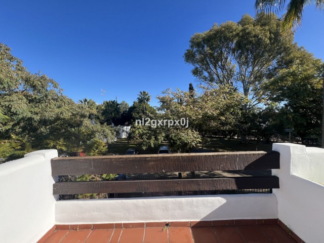 3 Makuuhuoneen Huvila Costalita