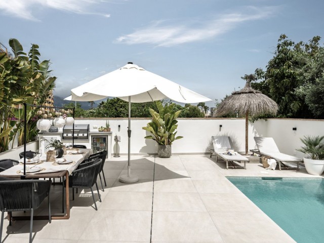 4 Bedrooms Villa in San Pedro de Alcántara