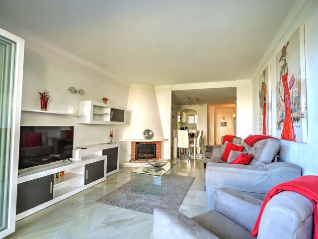 2 Makuuhuoneen Huoneisto Calahonda