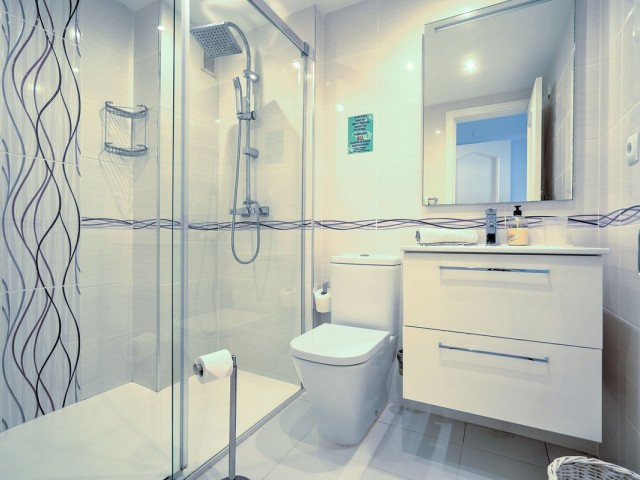 2 Makuuhuoneen Huoneisto Calahonda