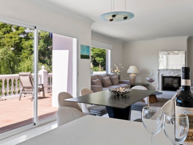 Villa avec 6 Chambres  à Benalmadena