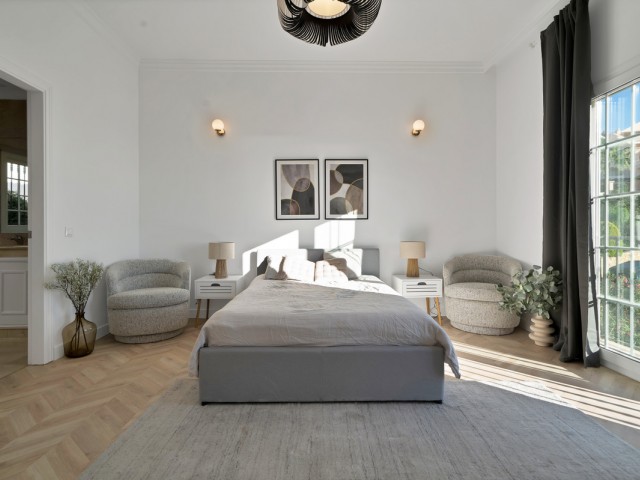 5 Slaapkamer Rijtjeshuis in Marbella