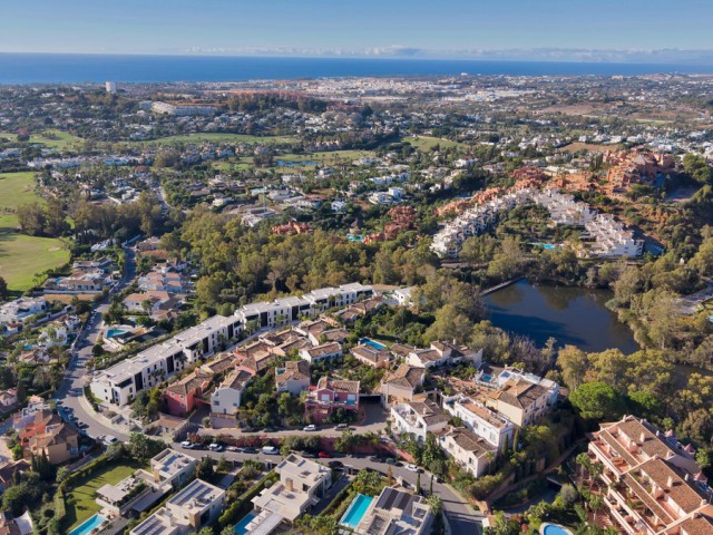 Maison mitoyenne avec 5 Chambres  à Marbella