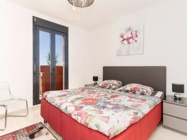 2 Bedrooms Apartment in Calahonda