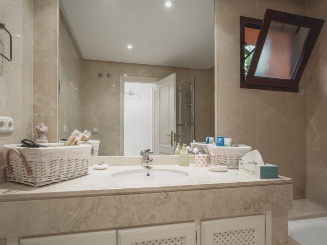 Appartement avec 2 Chambres  à Benahavís