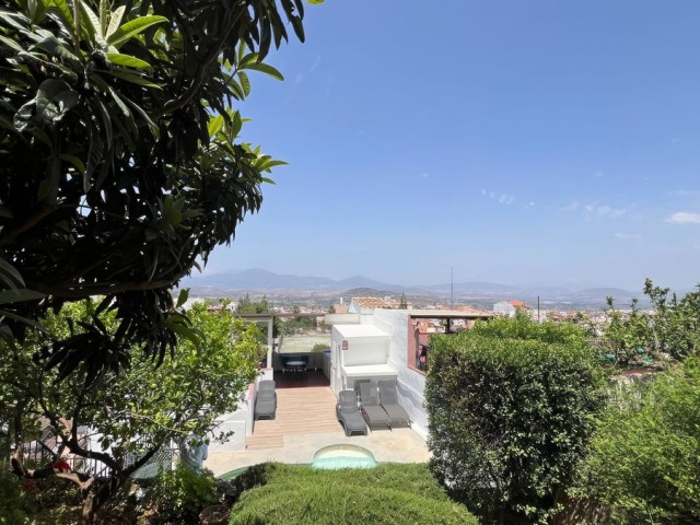 4 Schlafzimmer Reihenhaus in Alhaurín el Grande