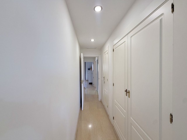 3 Bedrooms Apartment in La Duquesa