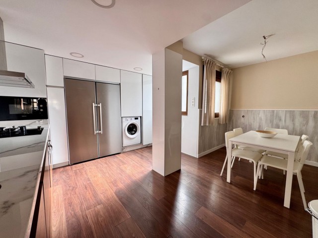 3 Bedrooms Apartment in Teatinos