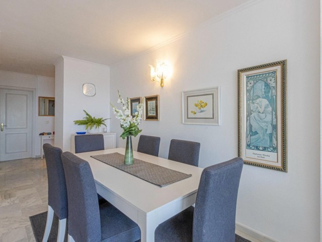 2 Bedrooms Apartment in Torrequebrada