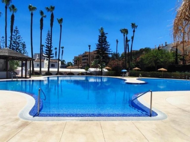 2 Bedrooms Apartment in Torrequebrada