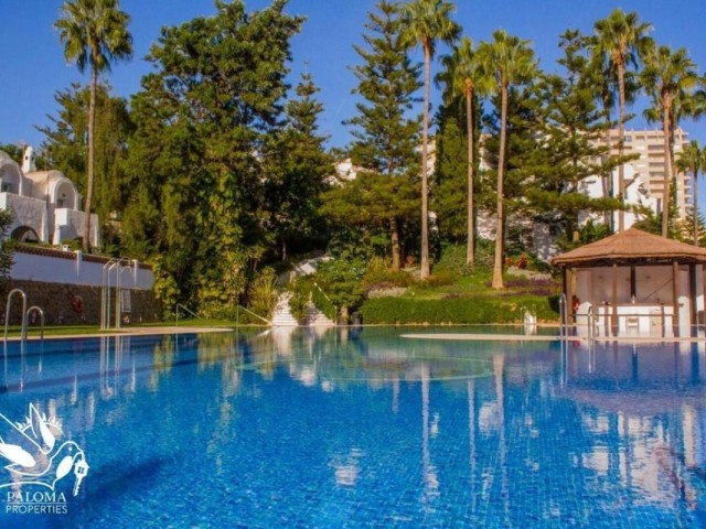 2 Bedrooms Apartment in Torrequebrada