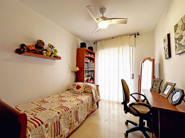 3 Bedrooms Townhouse in Estepona