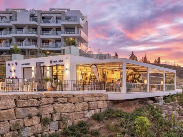 4 Bedrooms Apartment in Mijas