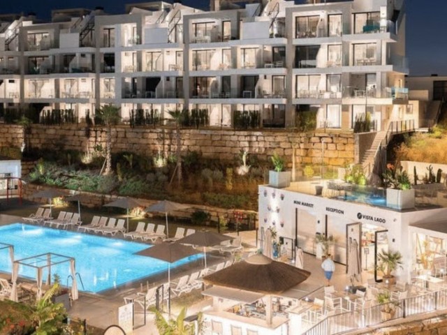 4 Bedrooms Apartment in Mijas