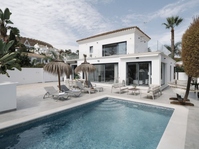 4 Slaapkamer Villa in Nueva Andalucía
