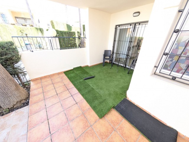 Maison mitoyenne avec 3 Chambres  à Las Chapas