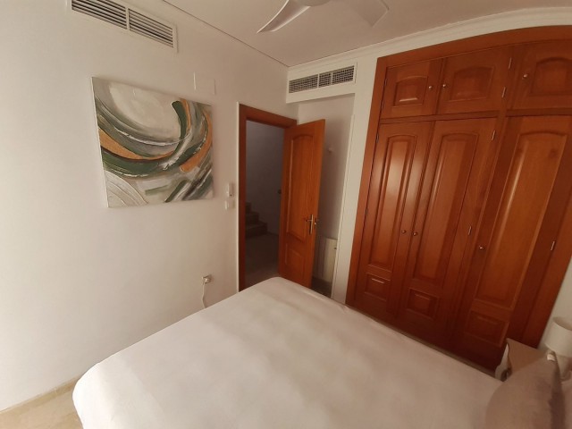 Maison mitoyenne avec 3 Chambres  à Las Chapas