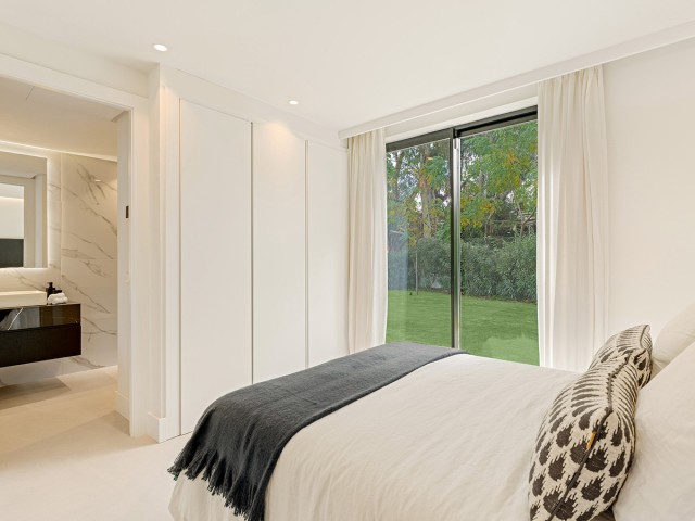 5 Slaapkamer Villa in Nueva Andalucía