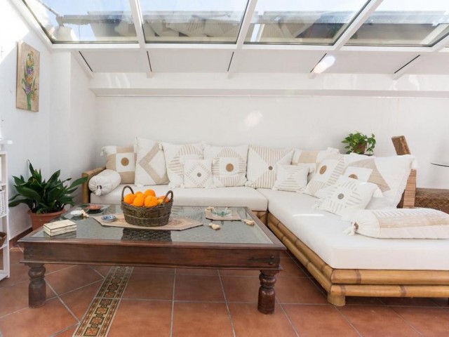 Villa con 4 Dormitorios  en Bel Air