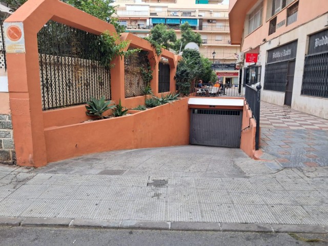 2 Bedrooms Apartment in Fuengirola