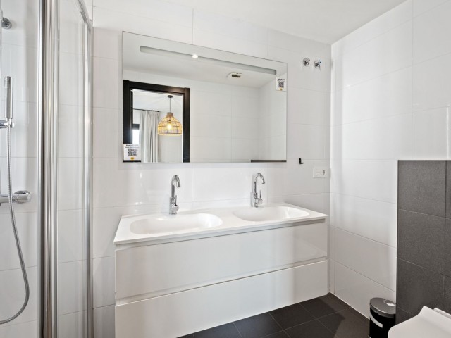 4 Bedrooms Apartment in Mijas