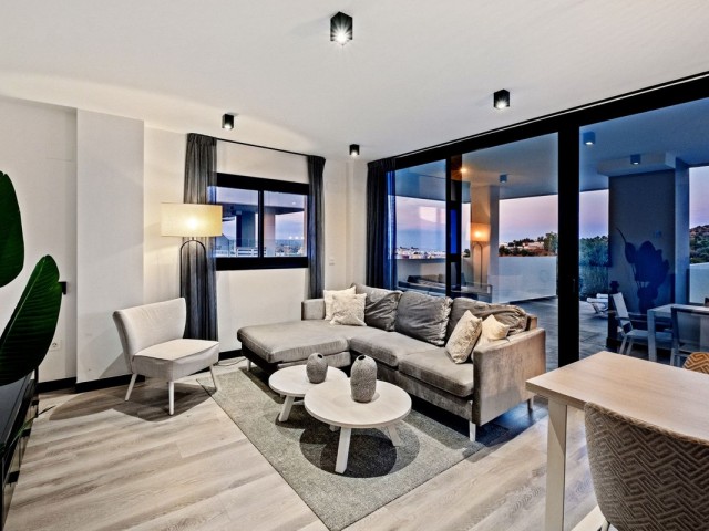 4 Bedrooms Apartment in Mijas