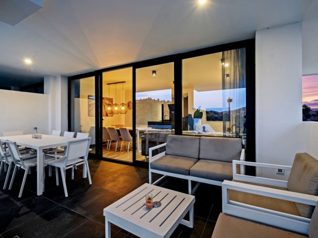 4 Bedrooms Apartment in Mijas