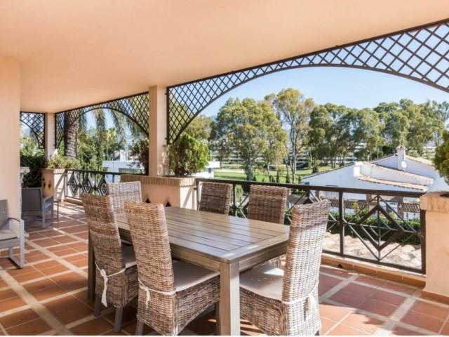 3 Bedrooms Villa in Guadalmina Alta