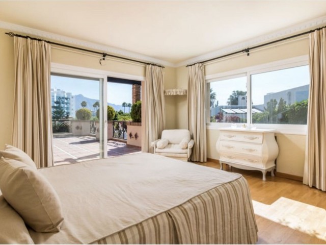 3 Bedrooms Villa in Guadalmina Alta