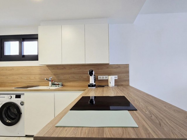 3 Slaapkamer Rijtjeshuis in Nueva Andalucía